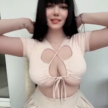 Alina Becker Onlyfans Video – Show Off Big Boobs