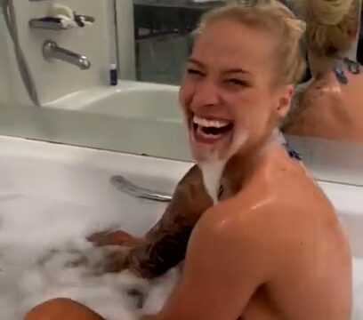 Ebanie Bridges Nude Shower in Battub – New Video